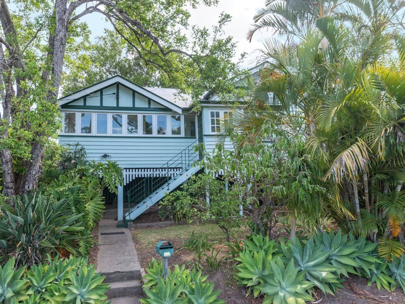 1 Shamrock Street, Gordon Park QLD 4031