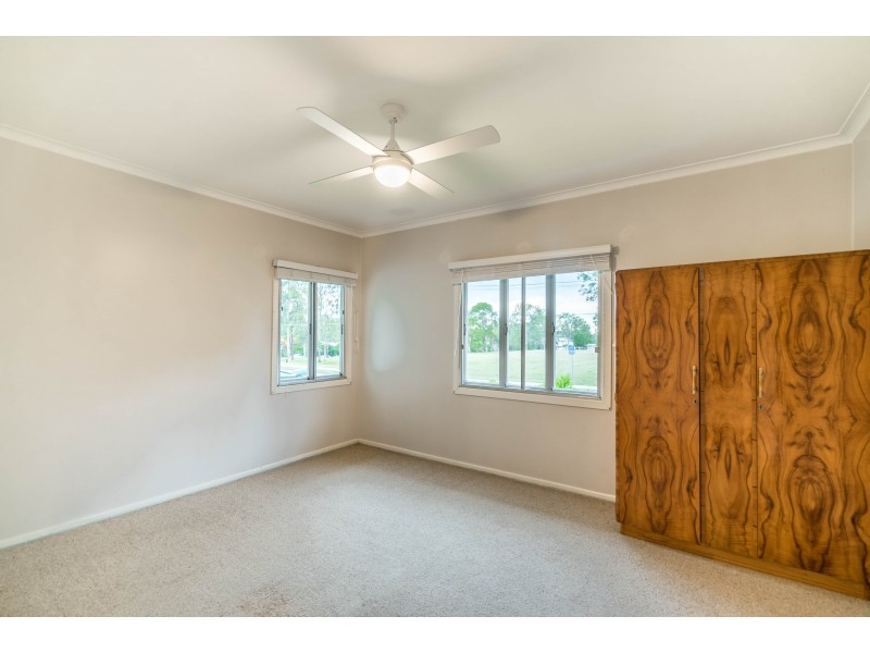 35 Macnaughton Street, Stafford QLD 4053