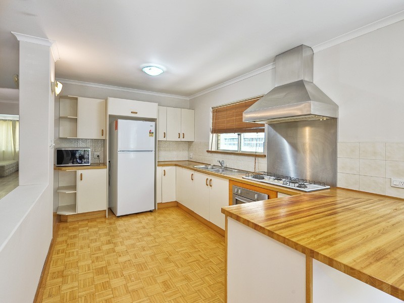 15 Crawford Avenue, Stafford QLD 4053