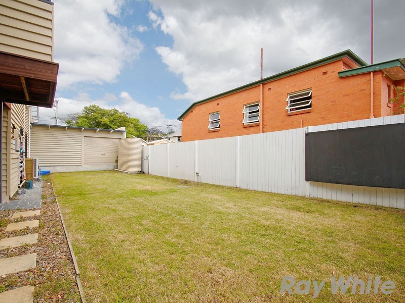 15 Jardine Street, Kedron QLD 4031