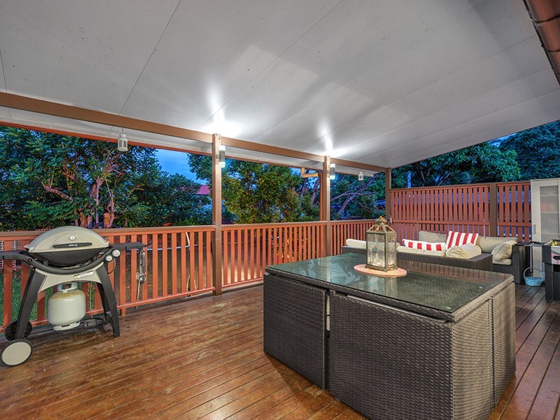 17 Caronga Street, Wavell Heights QLD 4012