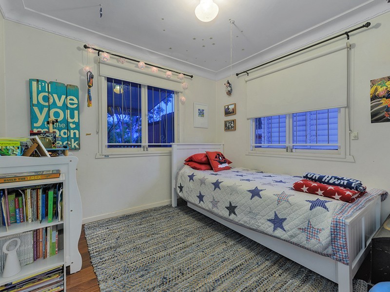 17 Caronga Street, Wavell Heights QLD 4012