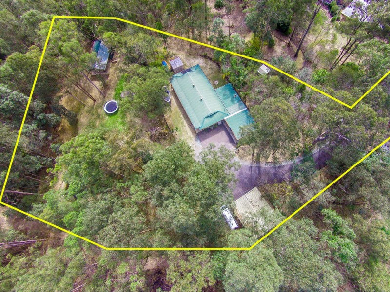 5 Hoare Court, Bunya QLD 4055