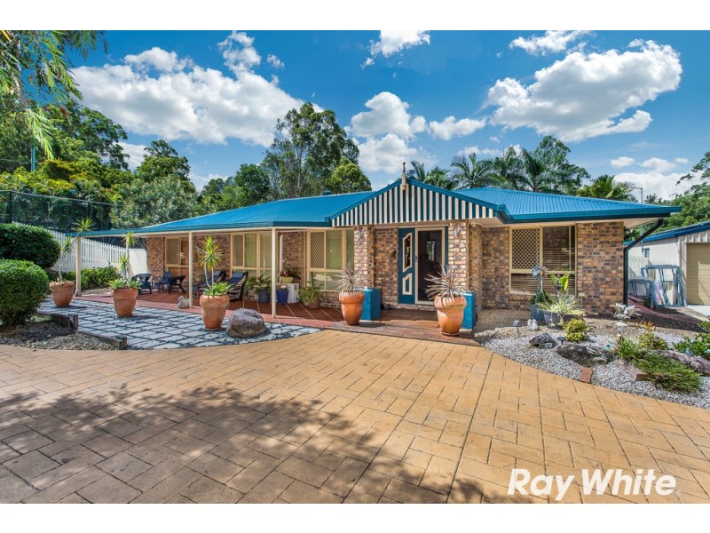 4 Weston Drive, Bunya QLD 4055
