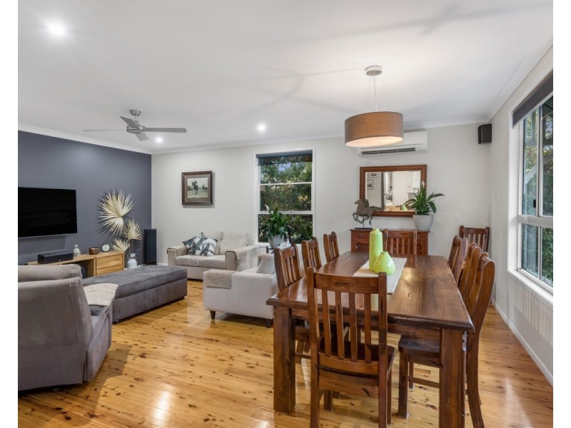 10 Weston Drive, Bunya QLD 4055