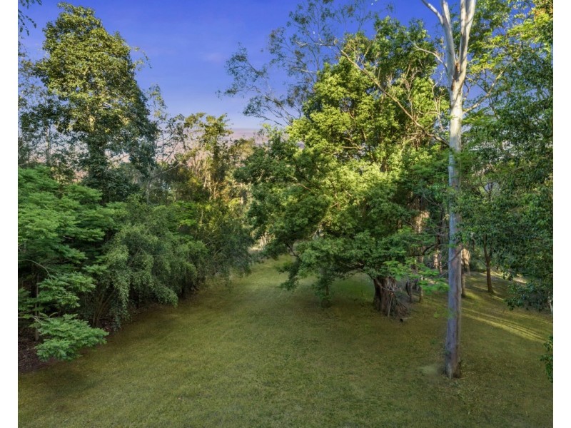 10 Weston Drive, Bunya QLD 4055