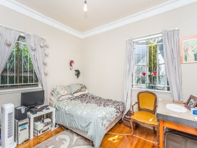 50 Mylne Street, Chermside QLD 4032