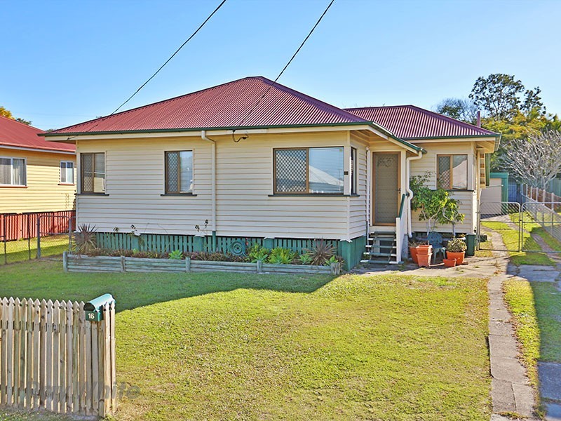 16 Hoolan Street, Stafford QLD 4053