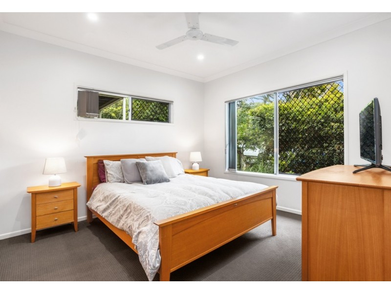 16 Ainslie Street, Alderley QLD 4051