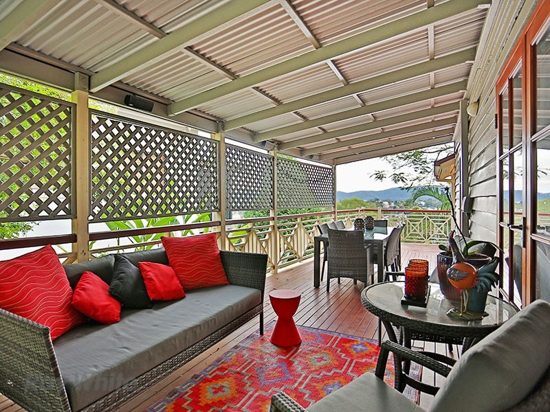 41 Lansdowne Street, Newmarket QLD 4051