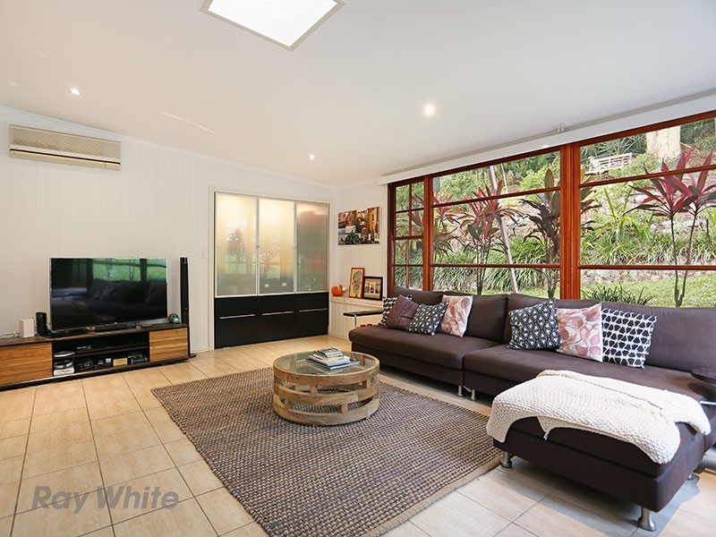 41 Lansdowne Street, Newmarket QLD 4051