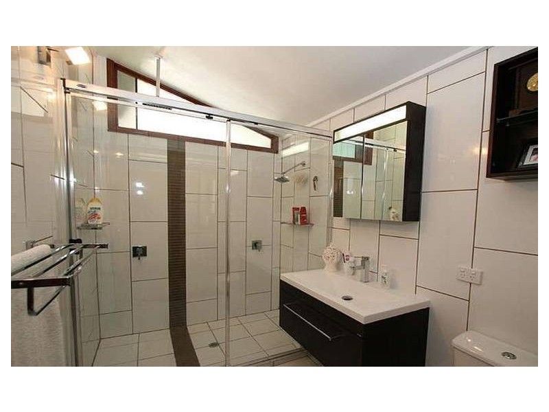 19 McCawley Street, Stafford QLD 4053