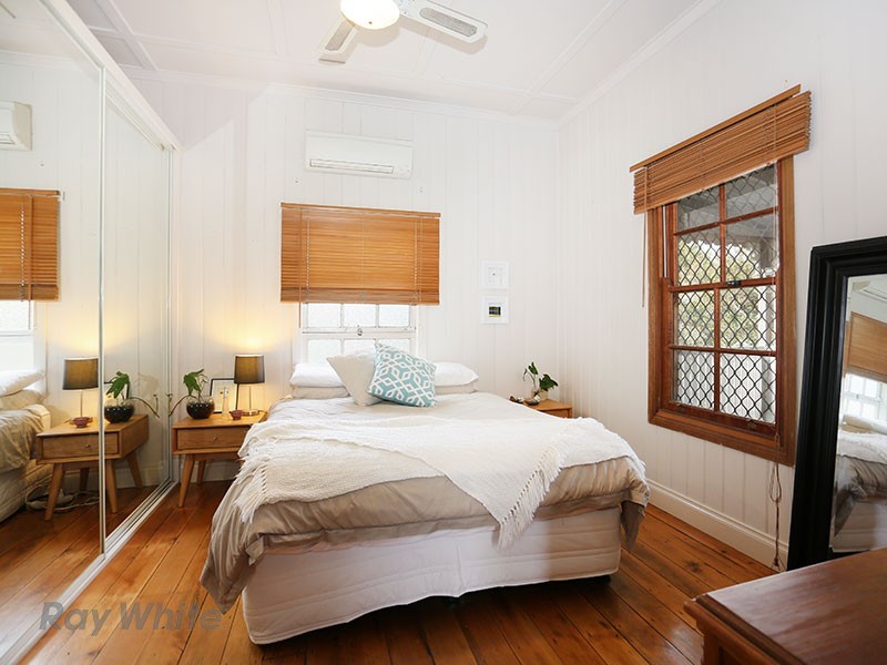 35 Nicholas Street, Windsor QLD 4030