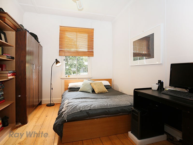 35 Nicholas Street, Windsor QLD 4030