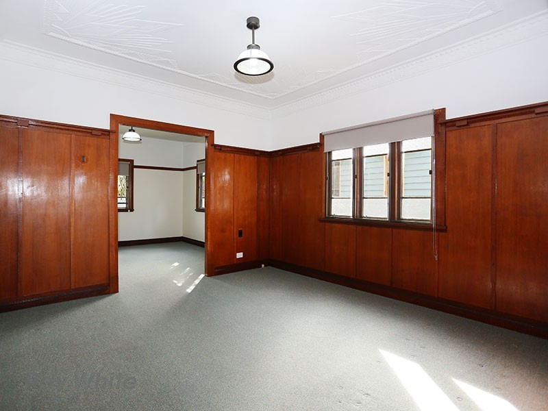 28 Clifford Street, Stafford QLD 4053