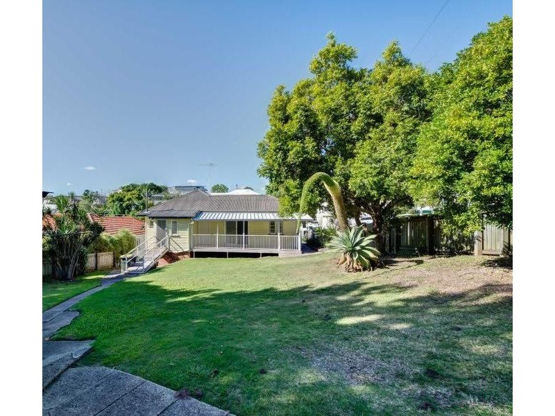 134 Gracemere Street, Grange QLD 4051