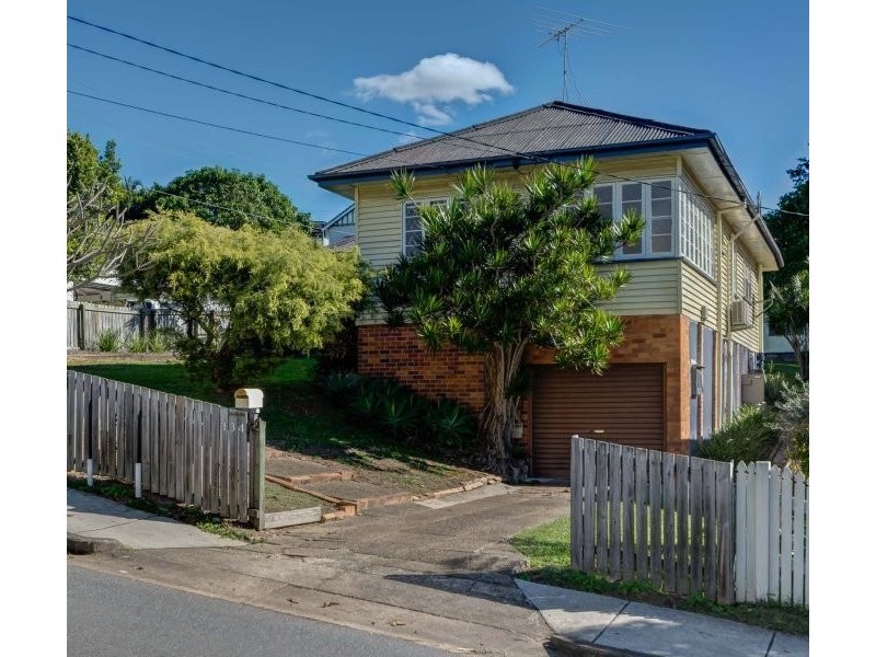 134 Gracemere Street, Grange QLD 4051
