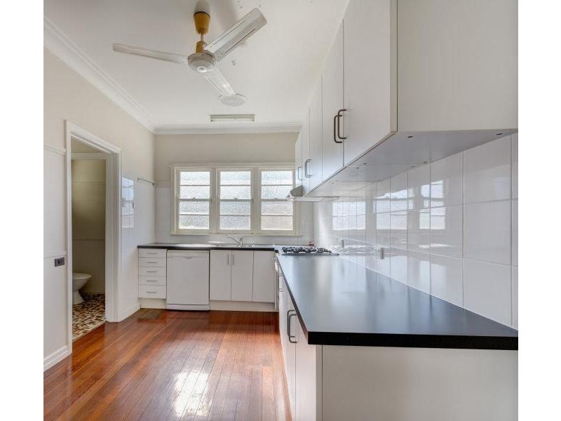 134 Gracemere Street, Grange QLD 4051