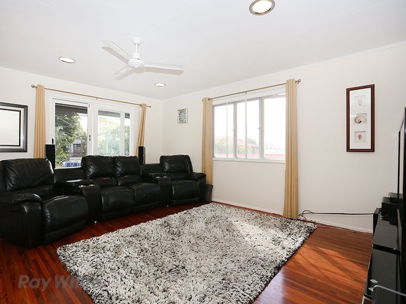 19 Pinewood Street, Geebung QLD 4034