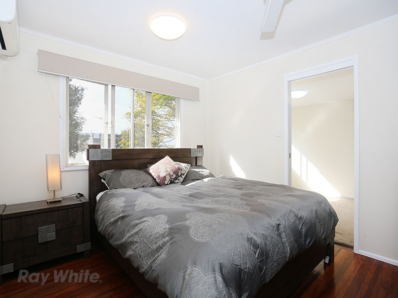 19 Pinewood Street, Geebung QLD 4034