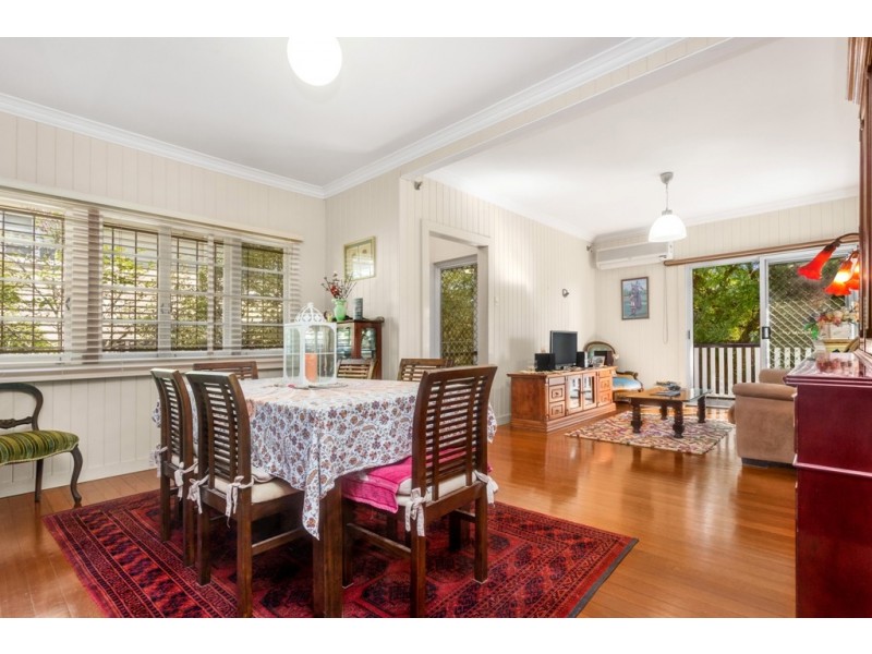 76 Hamilton Road (Driveway off Ennor Street), Wavell Heights QLD 4012