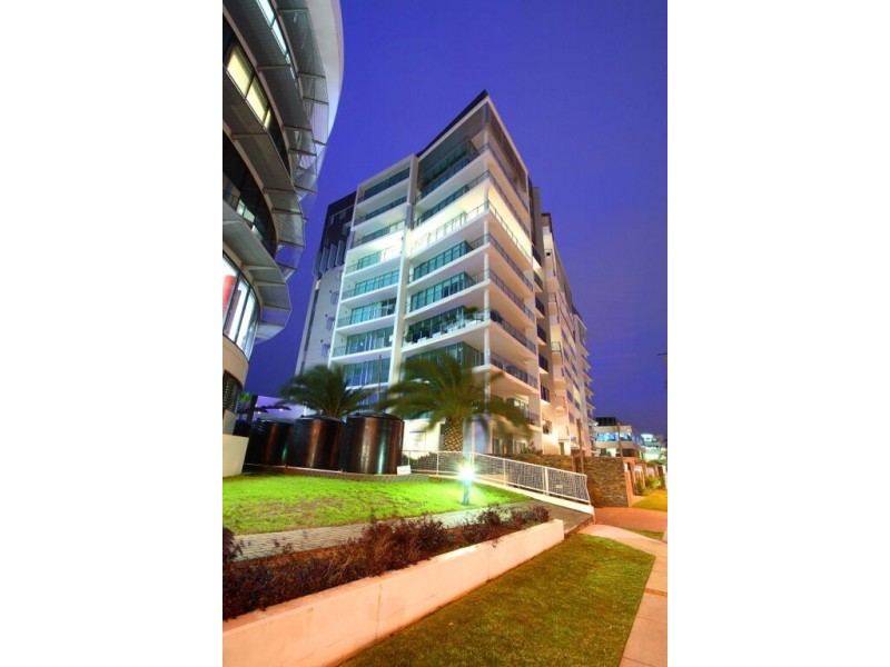 32/205 Coronation Drive, Milton QLD 4064