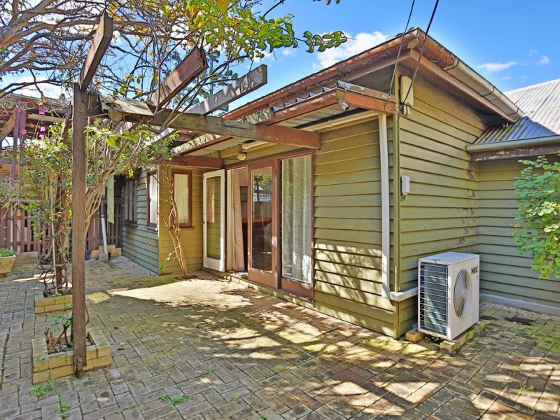 32 Watson Street, Newmarket QLD 4051