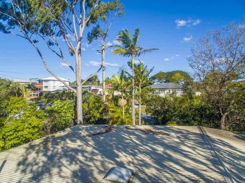 6 Neal Street, Brighton QLD 4017