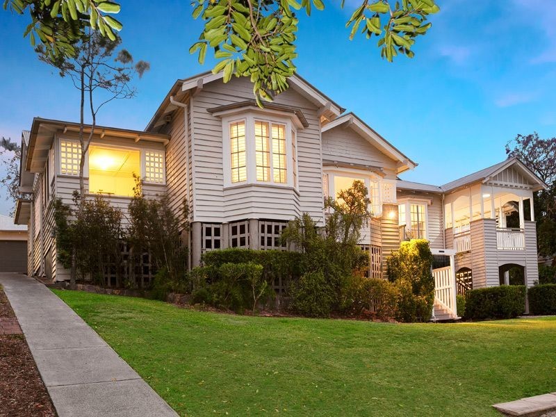 11 Watson Street, Newmarket QLD 4051