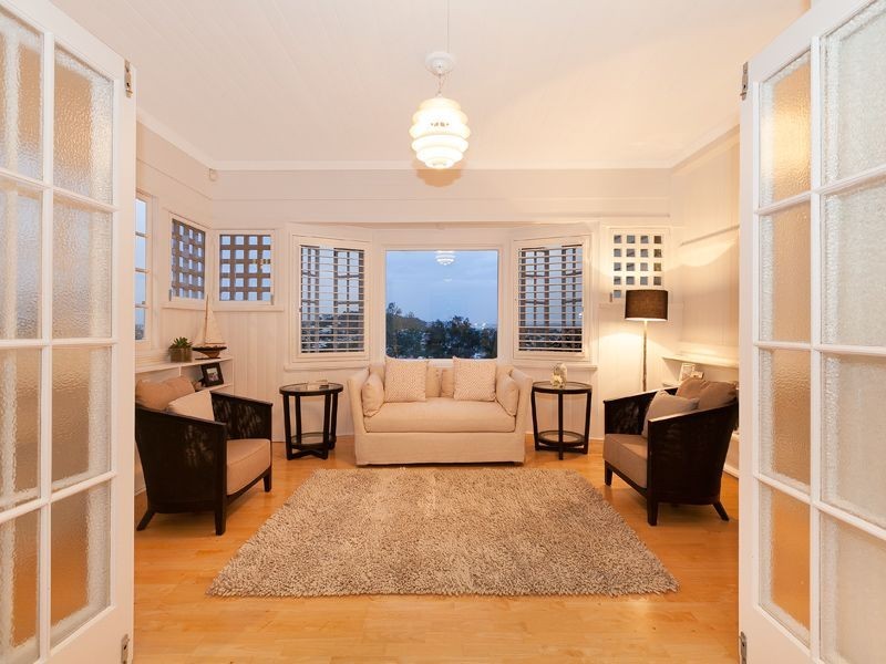 11 Watson Street, Newmarket QLD 4051