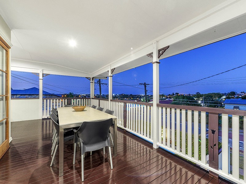 14 Thomas Street, Grange QLD 4051