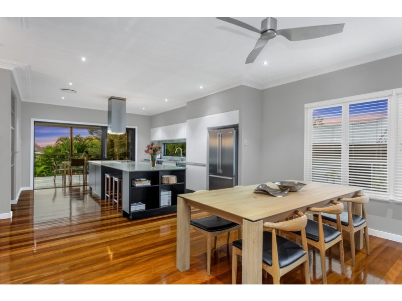 21 Ferguson Road, Wavell Heights QLD 4012