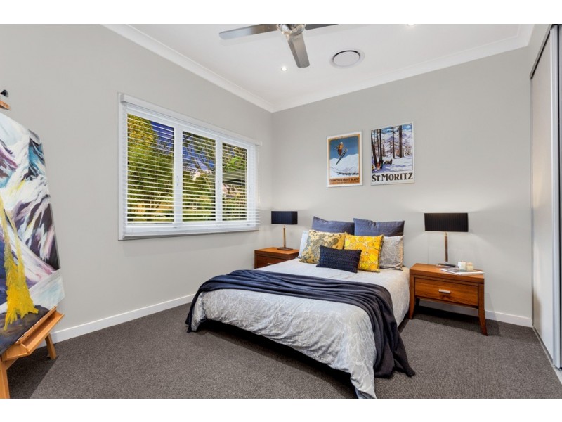 21 Ferguson Road, Wavell Heights QLD 4012