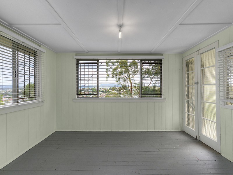 45 Lansdowne Street, Newmarket QLD 4051