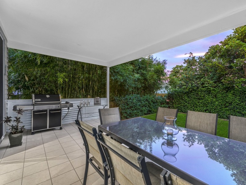 10 Bank Street, Windsor QLD 4030