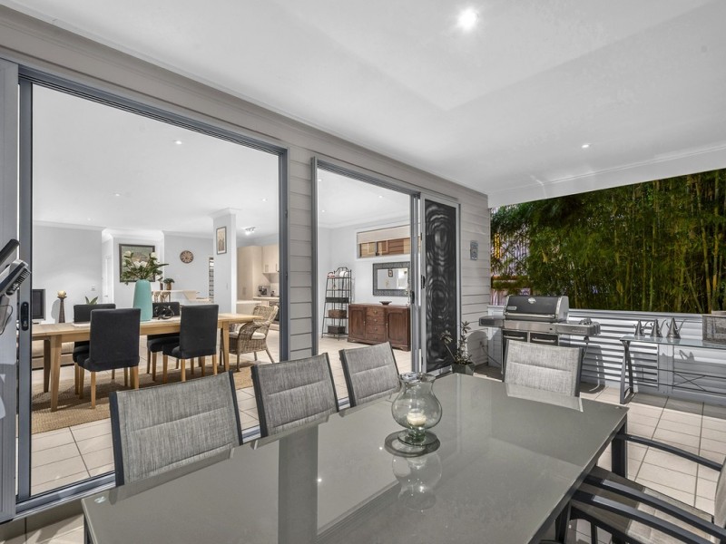 10 Bank Street, Windsor QLD 4030