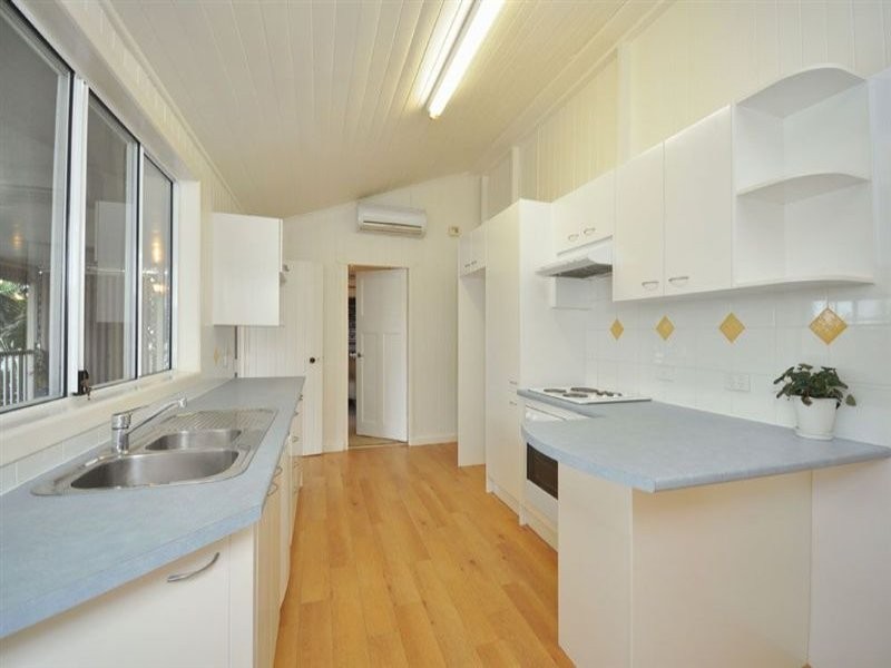 131 Manson Road, Hendra QLD 4011