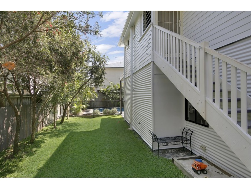 64 Clarke Street, Hendra QLD 4011