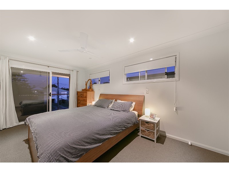 28 Ure Street, Hendra QLD 4011