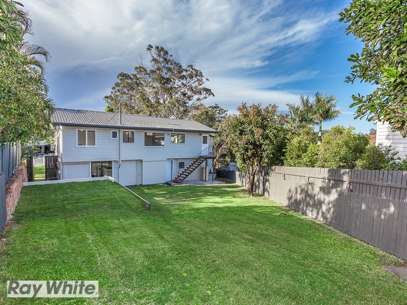 3 Baronia Court, Everton Hills QLD 4053