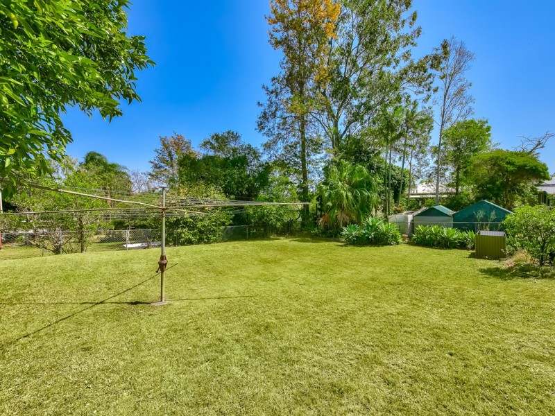 12 Hawdon Street, Wilston QLD 4051