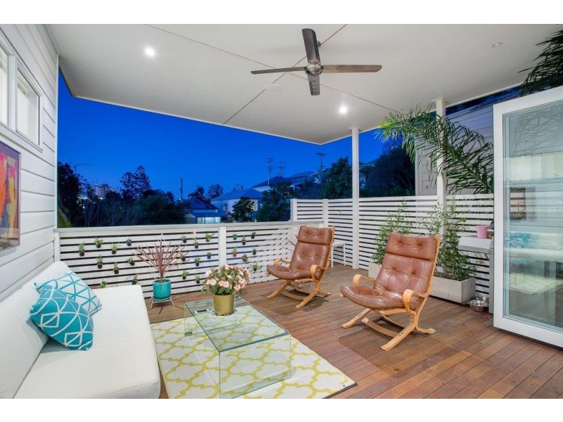 16 Heaslop Street, Woolloongabba QLD 4102