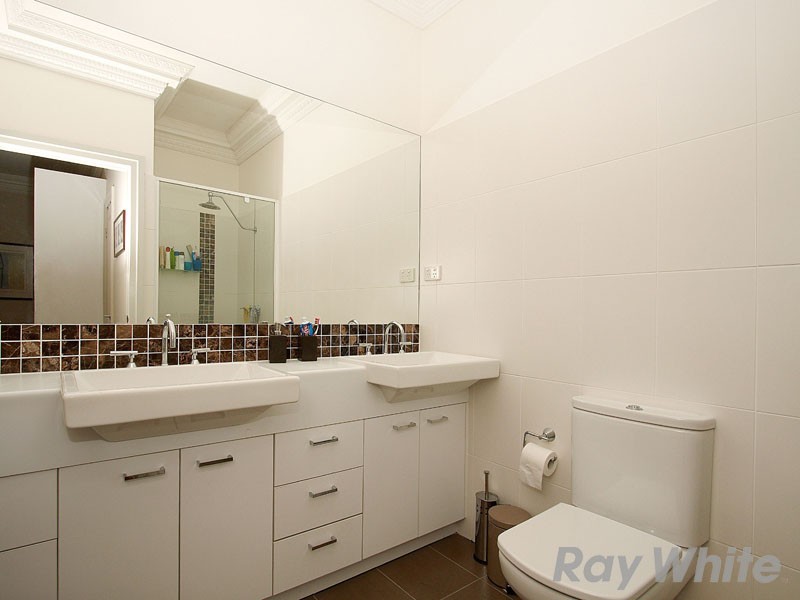 15 Jardine Street, Kedron QLD 4031