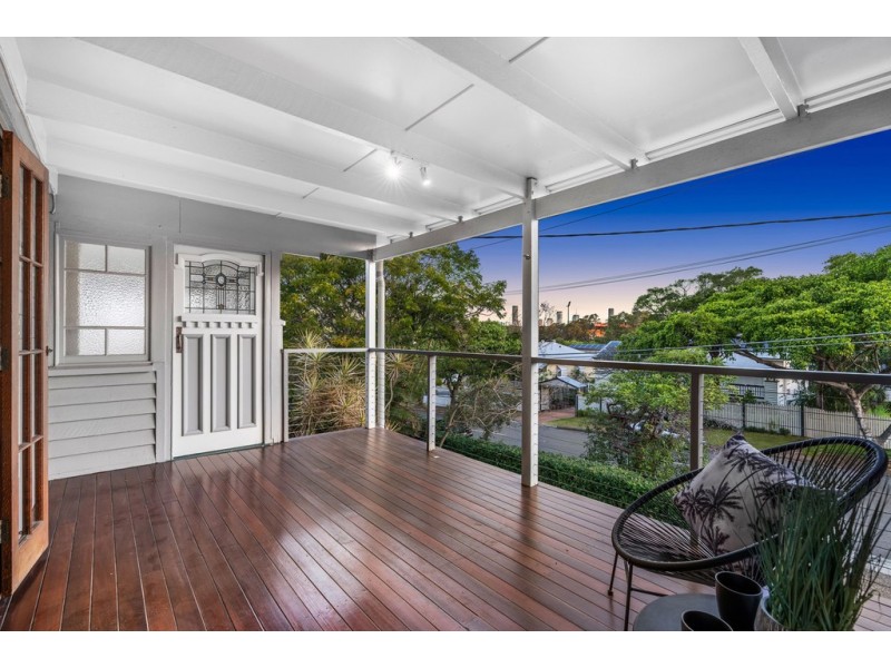 190 Edmondstone Street, Wilston QLD 4051