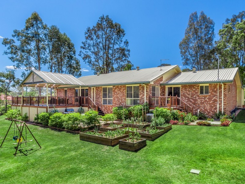 86 Weston Drive, Bunya QLD 4055