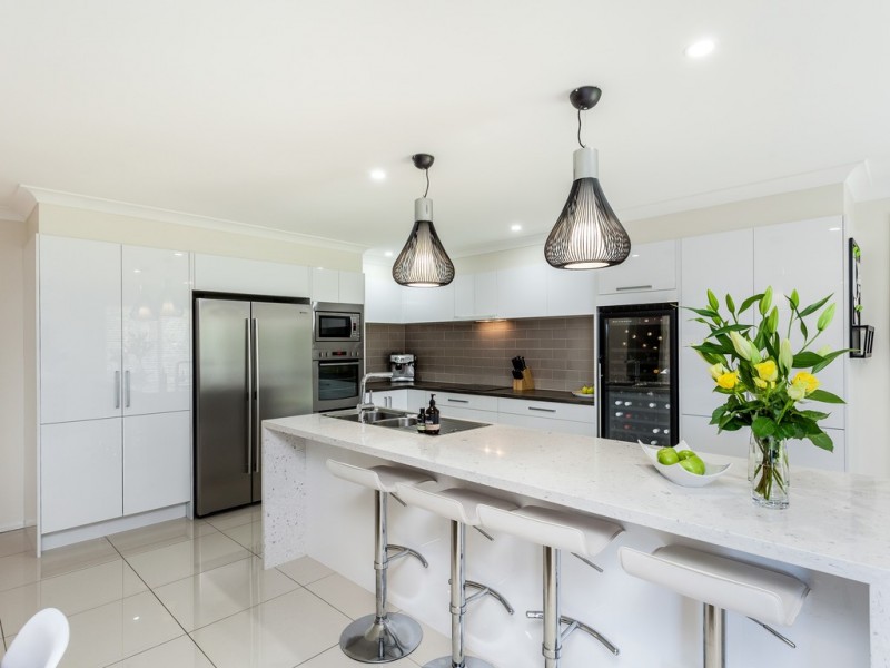 86 Weston Drive, Bunya QLD 4055