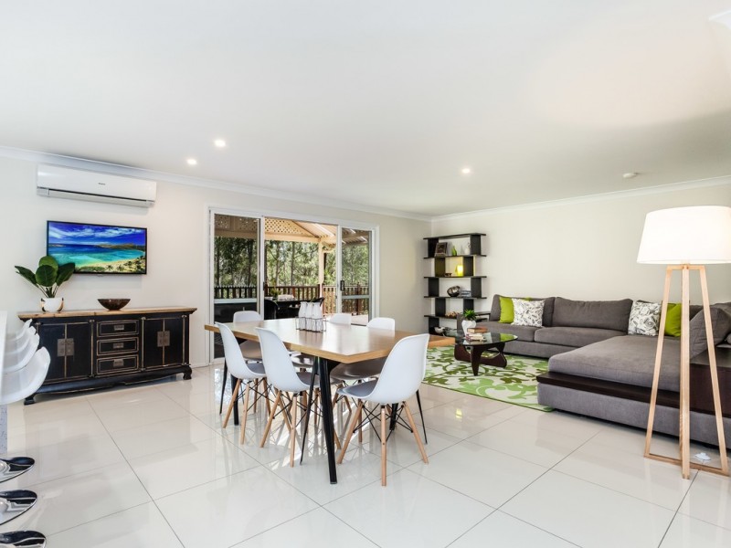 86 Weston Drive, Bunya QLD 4055