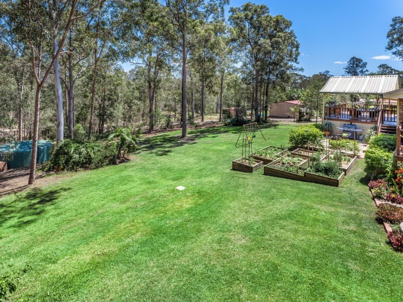 86 Weston Drive, Bunya QLD 4055