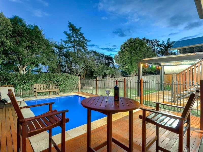 15 Pitt Street, Annerley QLD 4103