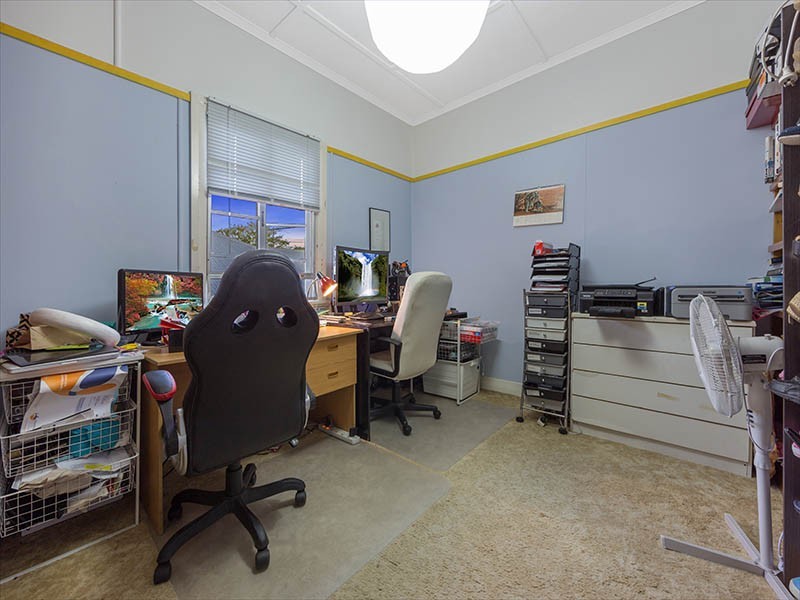 35 Bega Street, Grange QLD 4051